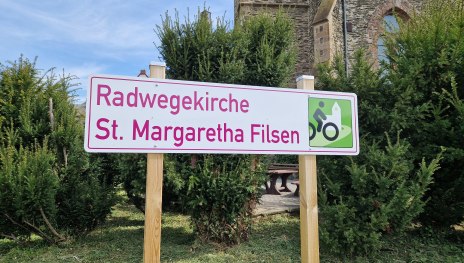 Schild Radwegekirche | © Romantischer Rhein Tourismus GmbH