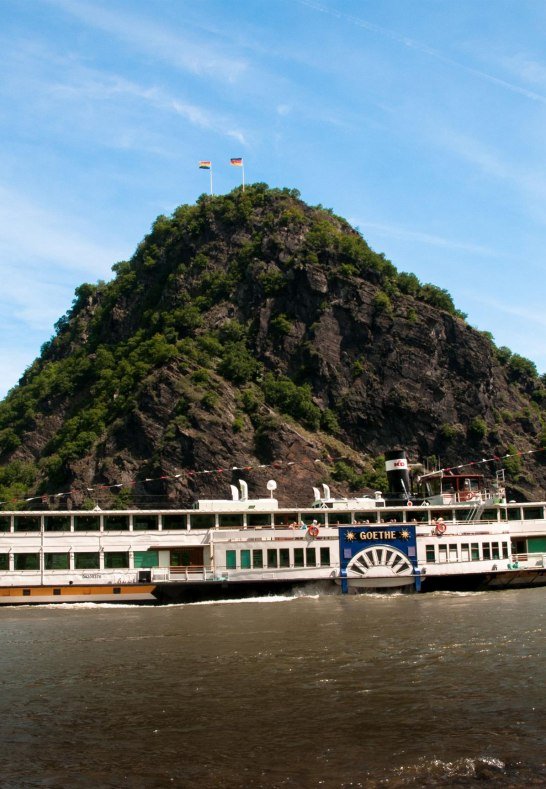 Loreleyfelsen mit der Goethe | © F. Schierle