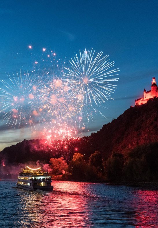 Rhein in Flammen | © Dominik Ketz